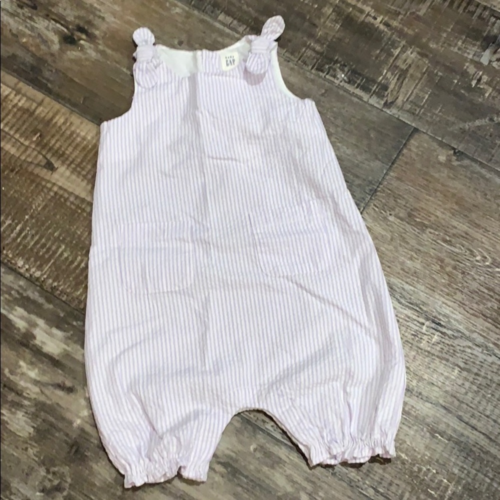 Baby Gap bubble